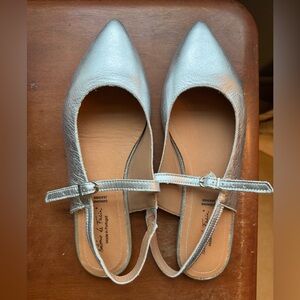 Silver Women’s 9 Pointed Slingback MaryJane Flats NWOT